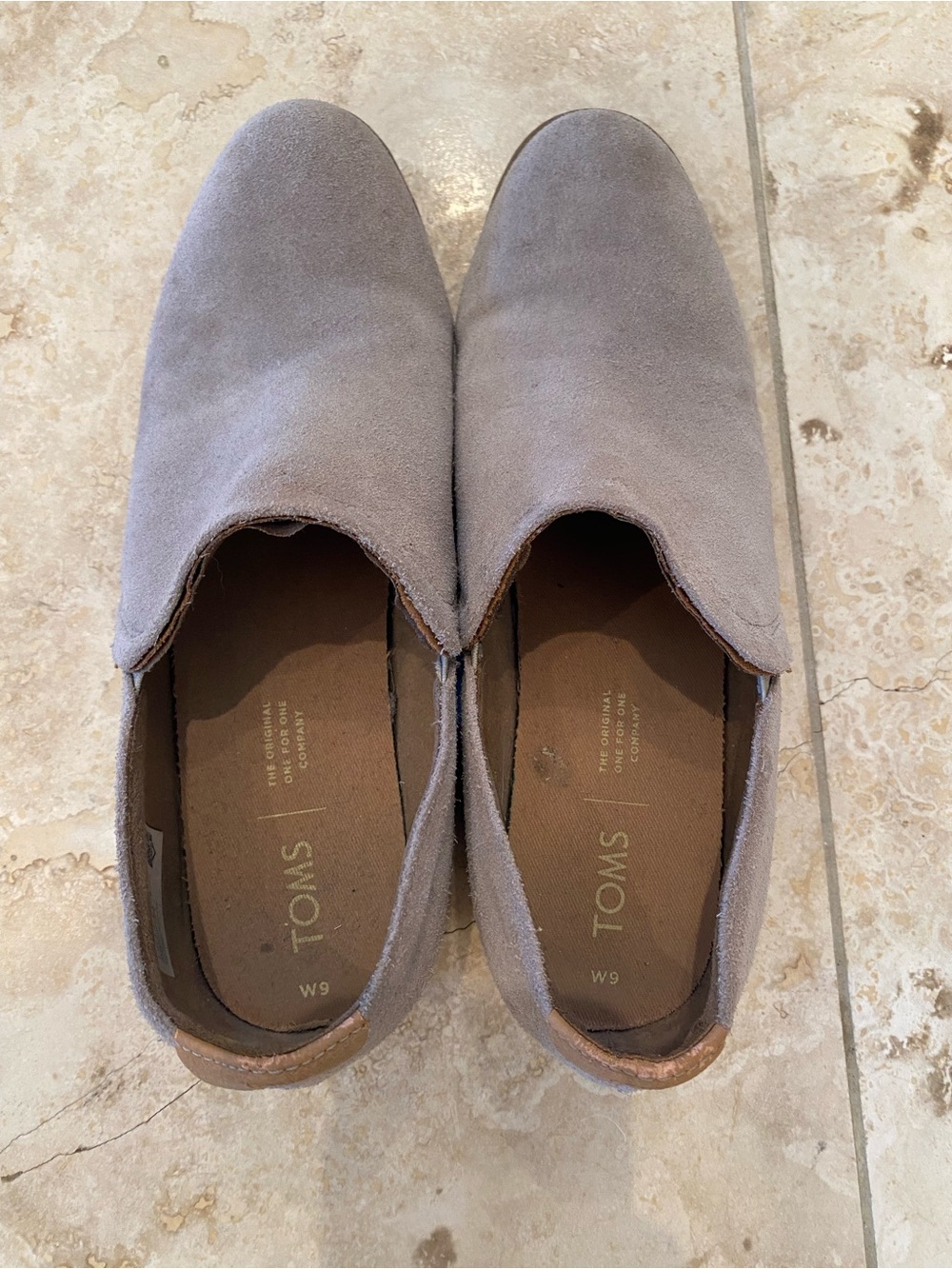 Toms  women’s Slip-On Suede Loafers in Light Gray